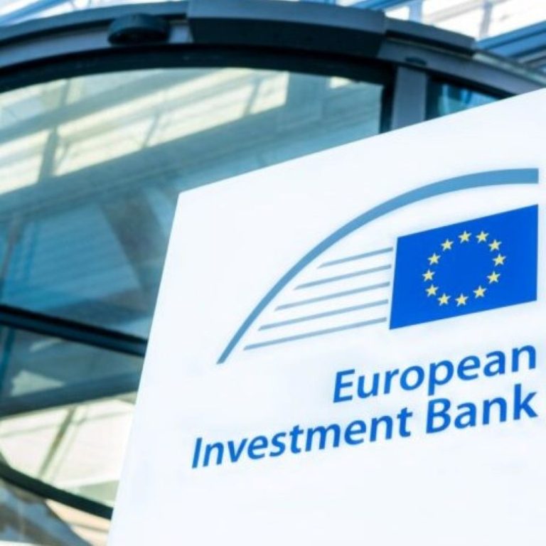 База даних закупівель Надзвичайної кредитної програми для відновлення України